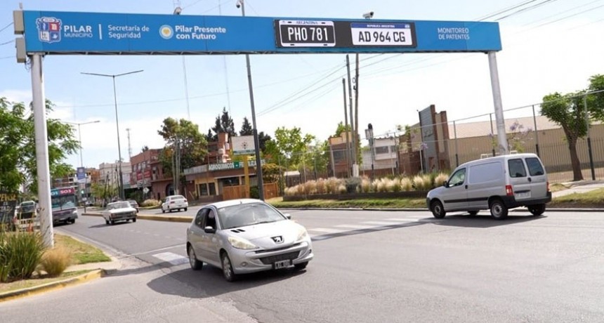 Pilar: El Municipio colocará 28 nuevas lectoras de patente para mejorar la seguridad del partido 