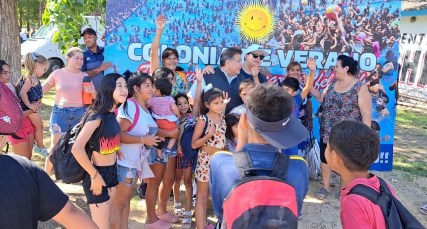 Mario Ishii: “En José C Paz cumplimos las promesas. Dijimos que en el verano tendríamos una nueva pileta y aquí está”