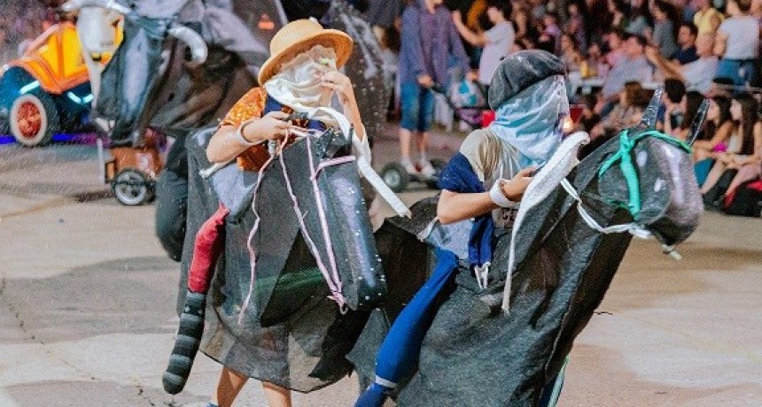 Lincoln: La fiesta de Momo llega a Arenaza y Las Toscas    