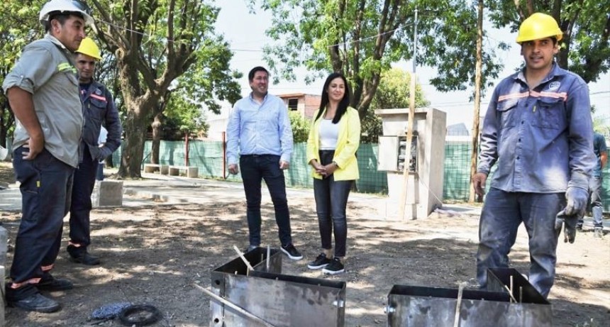 Malvinas Argentinas: Correa y Nardini visitaron la obra de la plaza Güiraldes en Los Polvorines