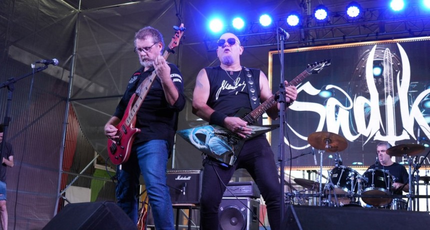 Avellaneda: Comenzó la sexta edición de Arde Rock 2024