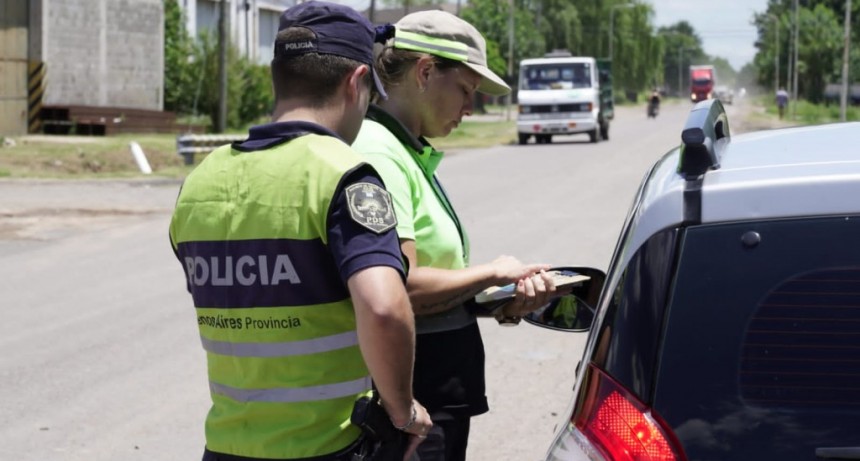 Baradero: Continúan los controles de tránsito en distintos puntos de la ciudad ¿qué documentación necesito para circular?
