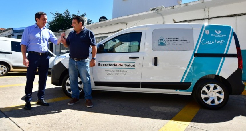 F. Varela: El Municipio adquirió un nuevo vehículo para la Secretaria de Salud