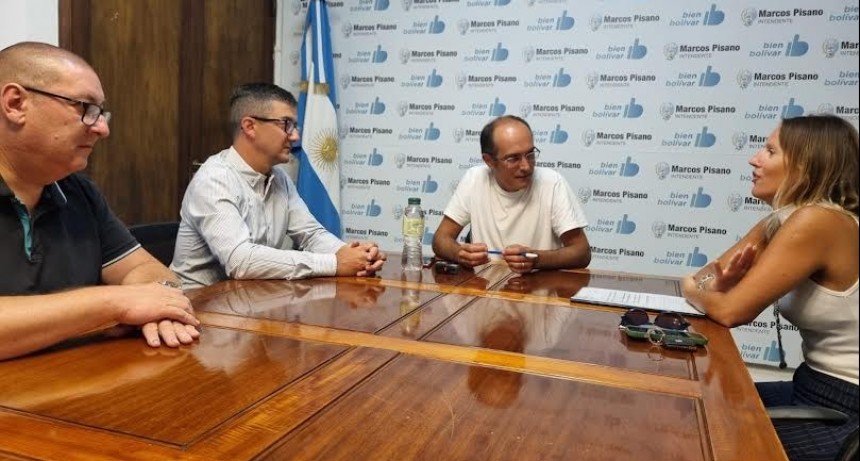 Bolívar: Pisano firmó un convenio con el Banco Macro 