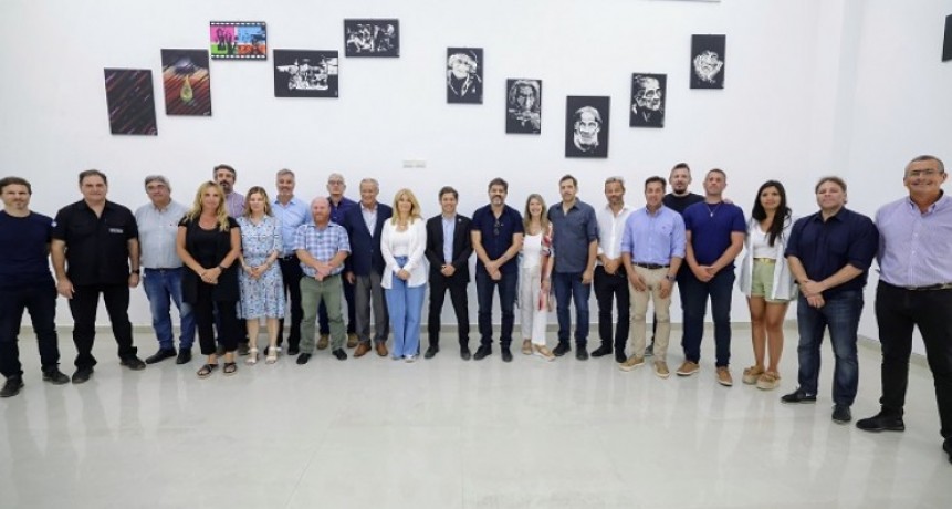 Kicillof se reunió con intendentes y representantes del sector productivo