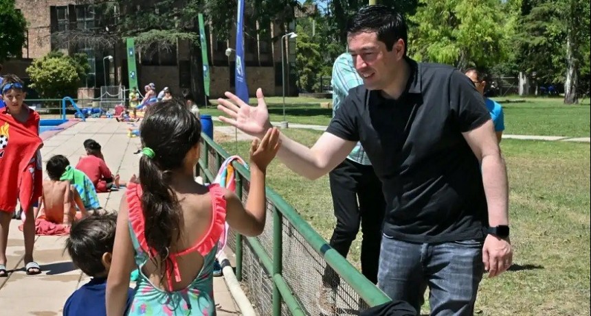 Malvinas Argentinas: Nardini visitó las colonias de verano del distrito