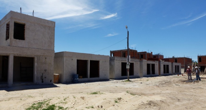 Berazategui: Continúa la construcción de 120 viviendas en el barrio 3 de Junio