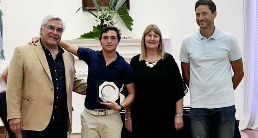 Gral. Villegas: Se entregaron los Reconocimientos al Mérito a los deportistas destacados del 2024