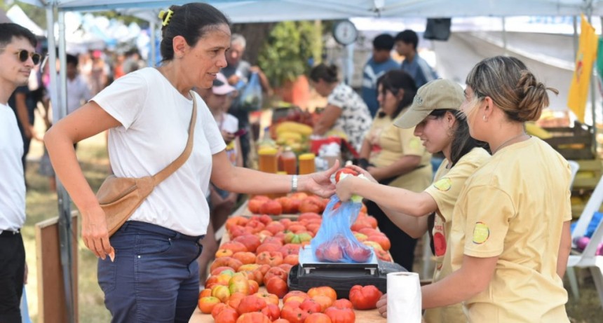 La Plata: Se viene otra edición de la esperada Fiesta del Tomate Platense
