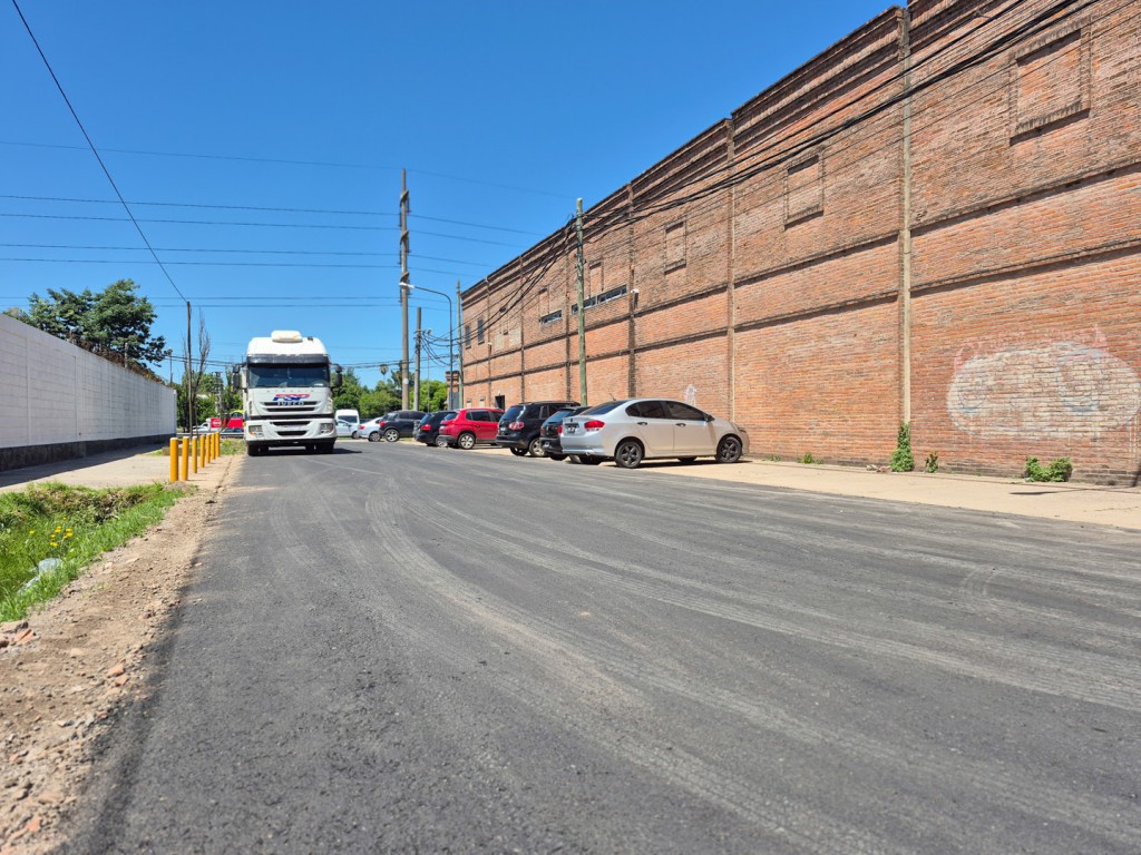 Tigre: Julio Zamora supervisó la finalización de una obra de pavimentación en Don Torcuato