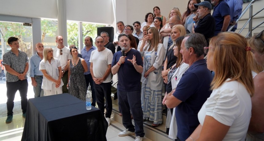 Merlo: Menéndez participó de la jura del nuevo Secretario de Salud 