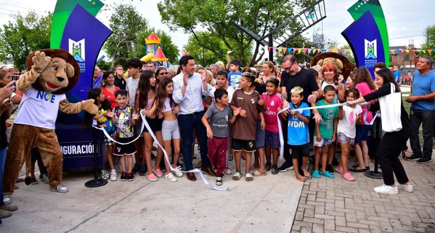 Malvinas Argentinas: Nardini inauguró la plaza José Hernández en Villa de Mayo