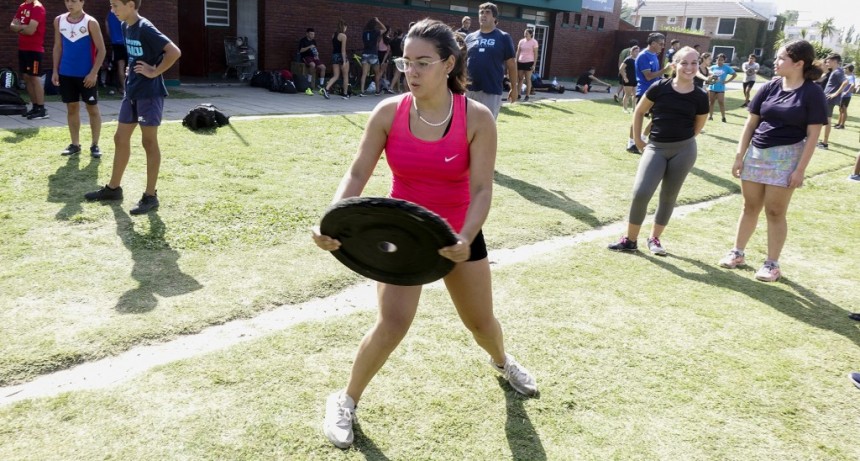 Azul: Se realizó el Campamento Nacional de Atletismo en el distrito