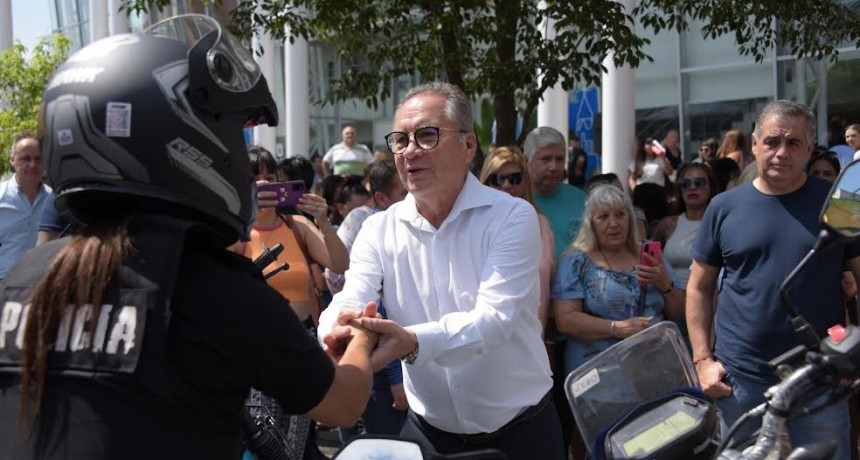 Ituzaingó: Berni y Descalzo presentaron una nueva flota policial 
