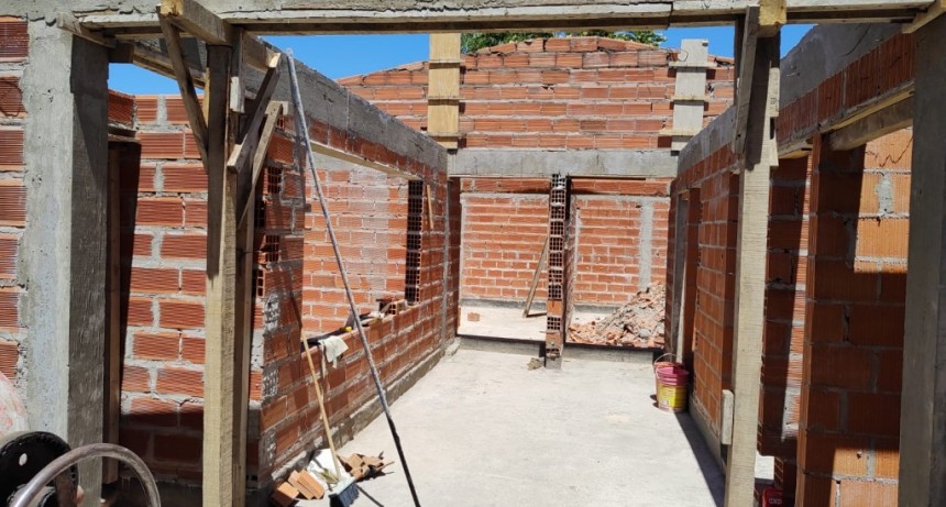 Pte. Perón: Avanza la obra de ampliación y refuncionalización de las Escuelas Secundaria y Primaria del barrio América Unida