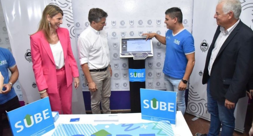 Chaco: Zdero acompañó el lanzamiento de la Sube Estudiantil 2024