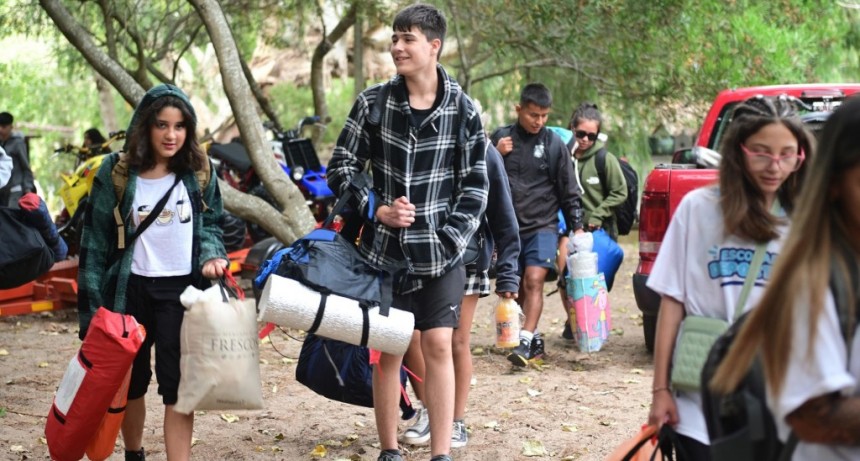 Escobar: Más de 300 chicos y chicas viajan a la costa gracias al programa Mi Primer Viaje al Mar