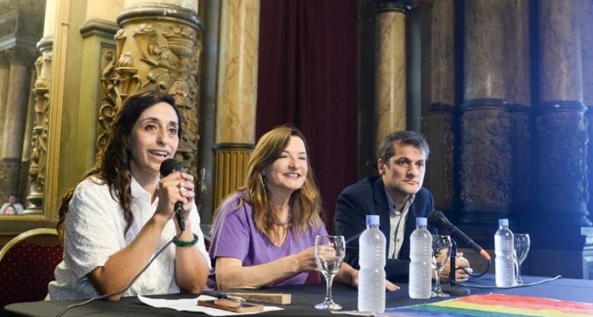 La Plata: Lanzan la “Red Orgullo” para promover derechos y apoyo a la comunidad LGTBI+