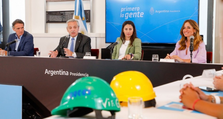 Alberto Fernández encabezó una reunión de trabajo para avanzar en la puesta en marcha del Programa Constructoras