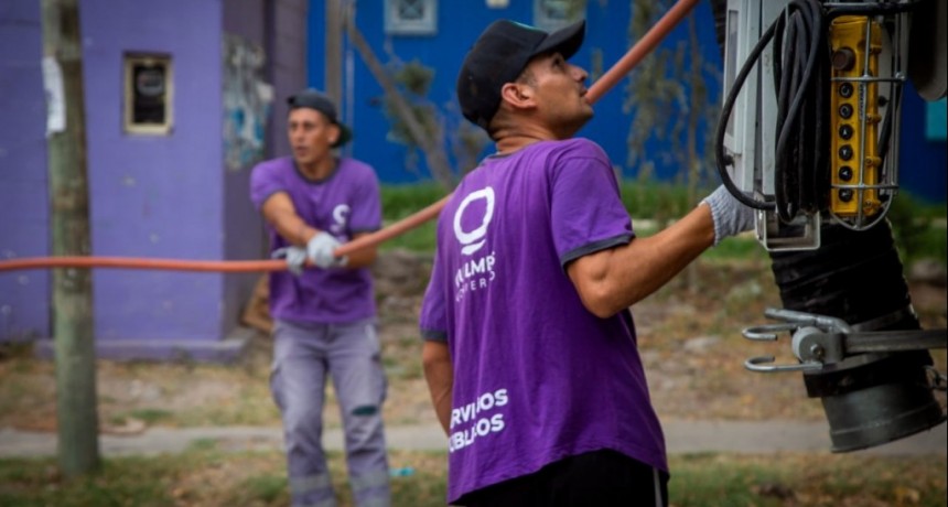 Quilmes: Avanzan los trabajos de desobstrucción en arroyos del partido 