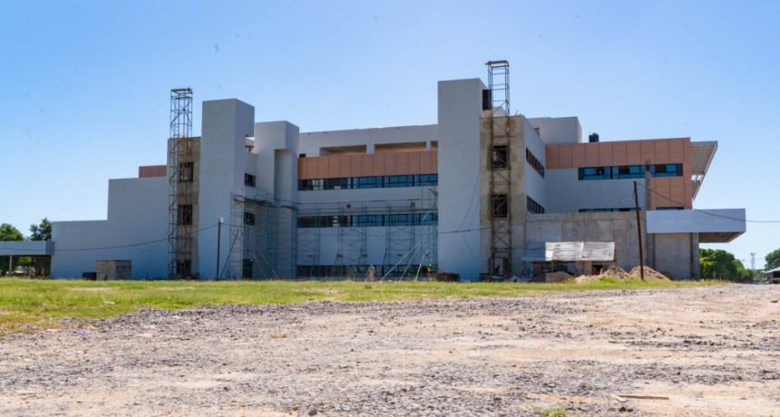 Gildo Insfrán: “Seguimos avanzando en el desarrollo del Polo Sanitario de la ciudad de Formosa”