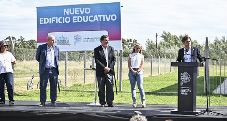 Kicillof inauguró la obra de ampliación de la Escuela Secundaria N°2 de General La Madrid