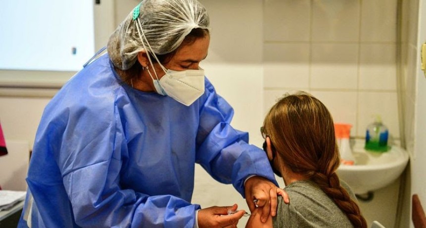 Escobar: Comenzó la campaña de vacunación para embarazadas contra el virus causante de bronquiolitis