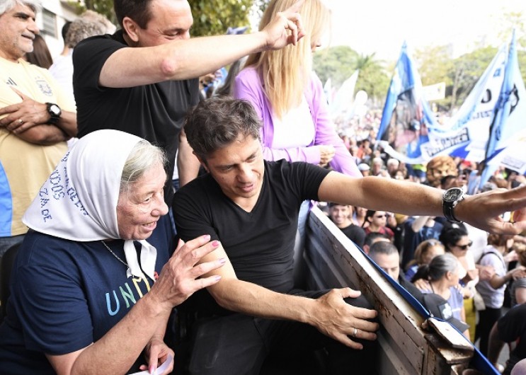 Kicillof participó de la marcha por el Día Nacional de la Memoria por la Verdad y la Justicia