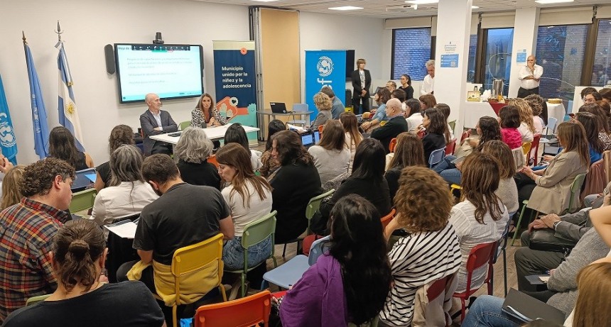 Avellaneda: El Municipio y UNICEF unen esfuerzos para fortalecer políticas que garanticen derechos a niñas, niños y adolescentes