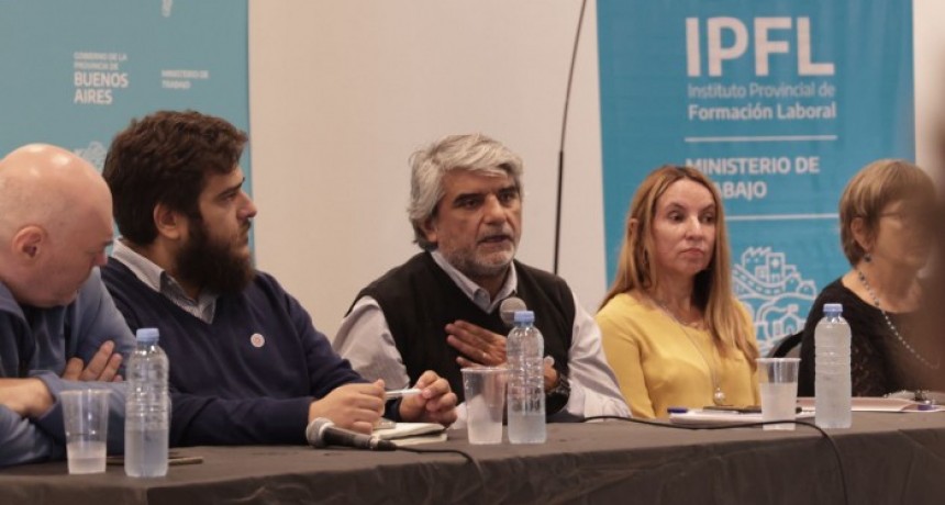 Walter Correa llevó adelante el Segundo Plenario Regional de Centros de Formación Laboral en Moreno