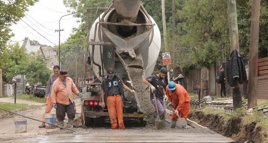 Morón: El Municipio continúa con el plan intensivo de bacheos y repavimentación en todo el distrito