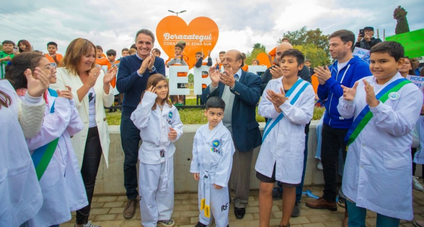 Berazategui: Mussi y Katopodis inauguraron el Centro Cívico, Cultural y Recreativo de Gutiérrez 