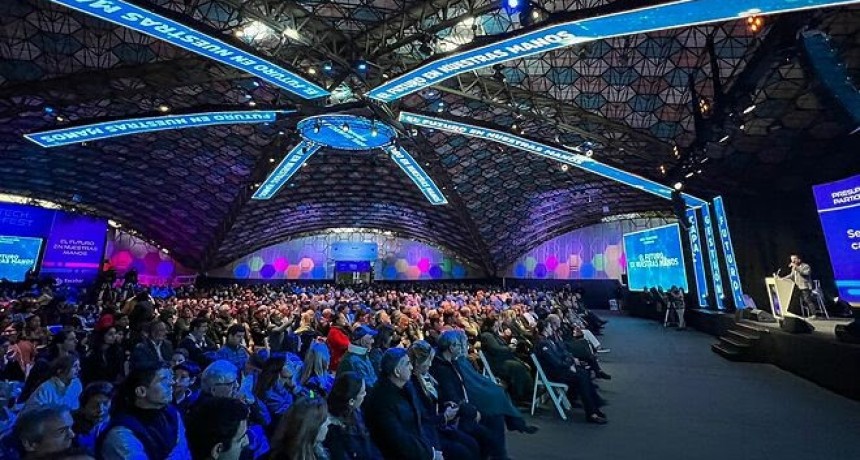 Escobar:  Ariel Sujarchuk inauguró la feria tecnológica TechFest 