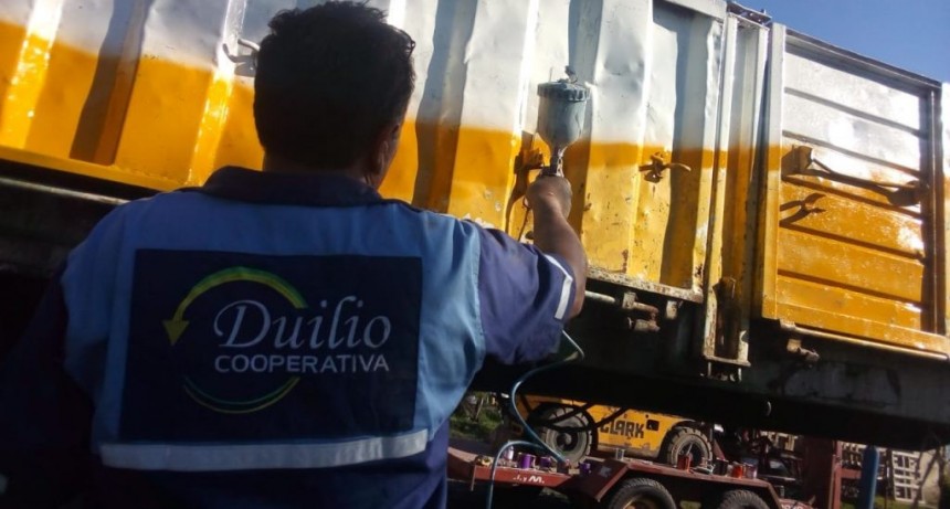 Julio Rojas: “La cooperativa Duilio procesa el 35% de los residuos y recicla el 100% de los plásticos de Lezama” 