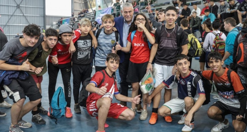 Avellaneda: Comenzaron los Torneos Intercolegiales en el distrito 