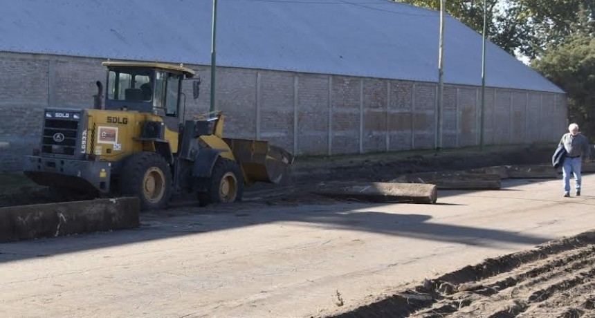 Tres Lomas: Comenzó la obra de modernización del acceso principal a la ciudad