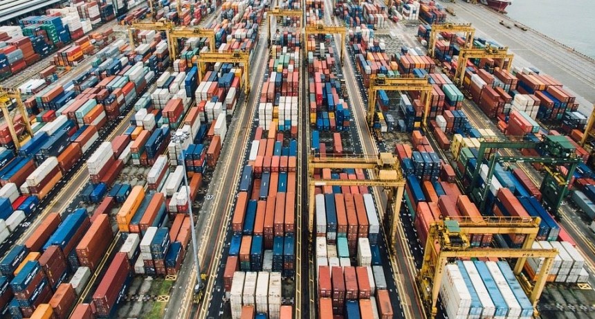 El Gobierno libera el 36% de las importaciones destinadas de manera obligatoria al “canal rojo” de la Aduana