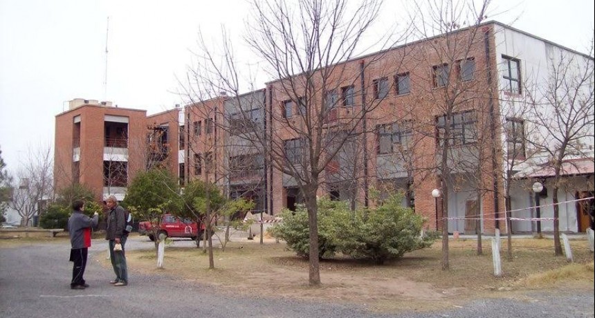 Paro Universitario: Banderazo en defensa de la educación pública