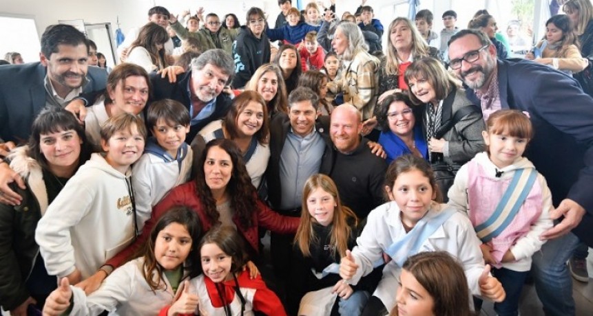 Kicillof inauguró la ampliación de la Escuela Primaria N° 12 de Mar Chiquita
