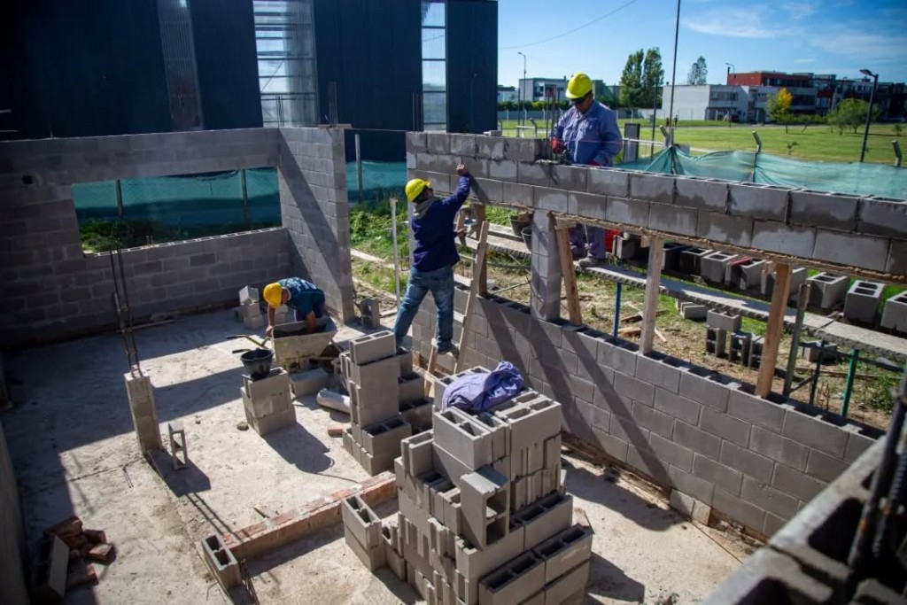 Quilmes: Continua la construcción de la nueva veterinaria municipal de Don Bosco 