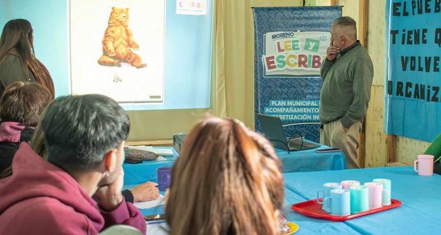 Moreno: Comenzaron las capacitaciones a alfabetizadores del distrito