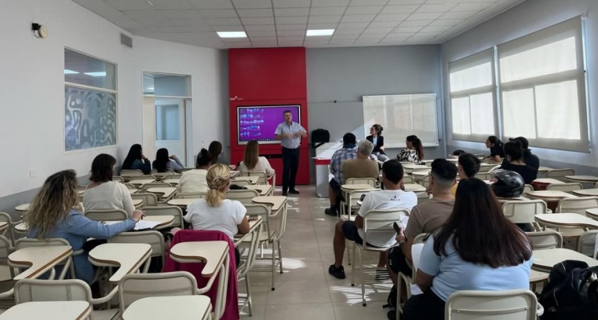 Tigre: En el CUT, se realizó una nueva capacitación para prestadores turísticos del Municipio