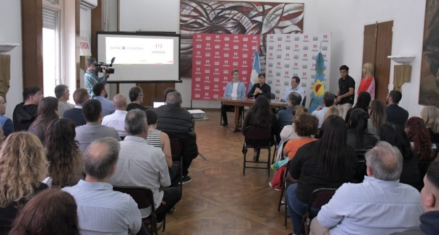 Morón: La Municipalidad avanza en la incorporación de inteligencia artificial para mejorar la gestión pública