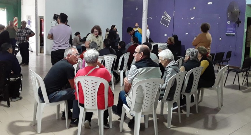 Mercedes: Más de 100 vecinos y vecinas se aplicaron la vacuna antigripal en Gowland