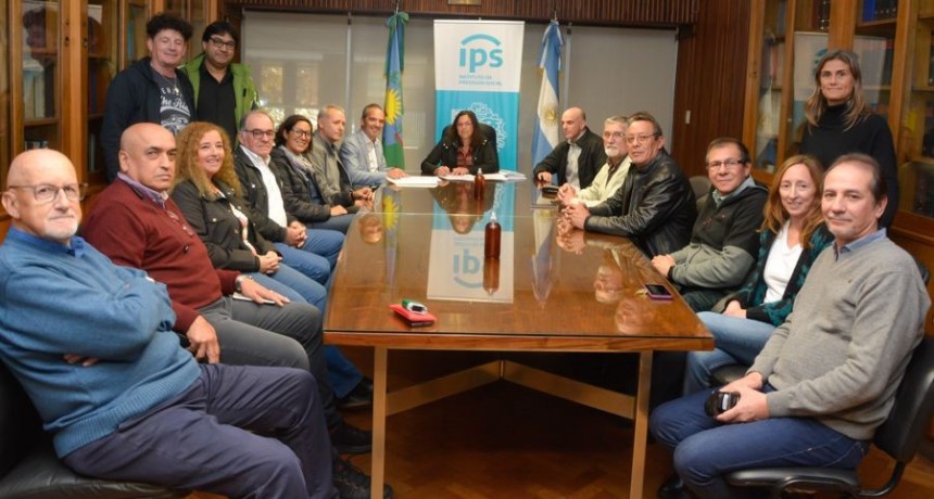 Se firmó un convenio de cooperación entre el IPS y Telefónica de Argentina que facilita la movilidad jubilatoria de ex combatientes