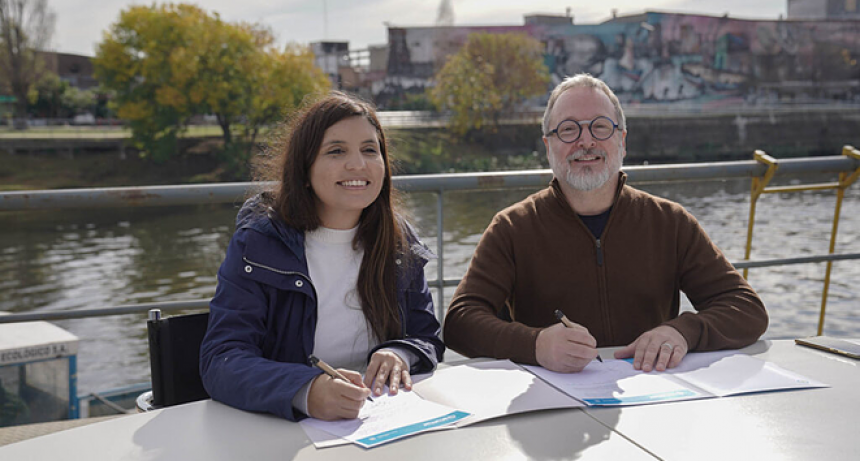 Sabbatella y Vilar firmaron un convenio para fortalecer políticas ambientales