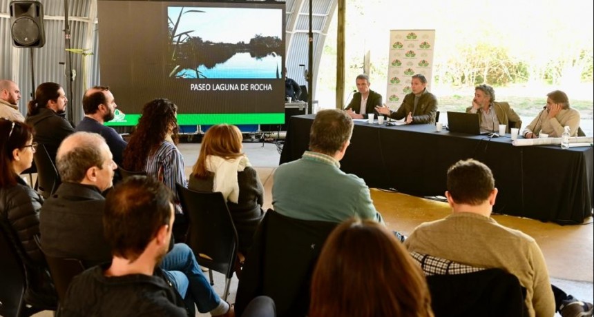 E. Echeverría: Gray participó de la reunión del comité de gestión de la Reserva Natural Laguna de Rocha 