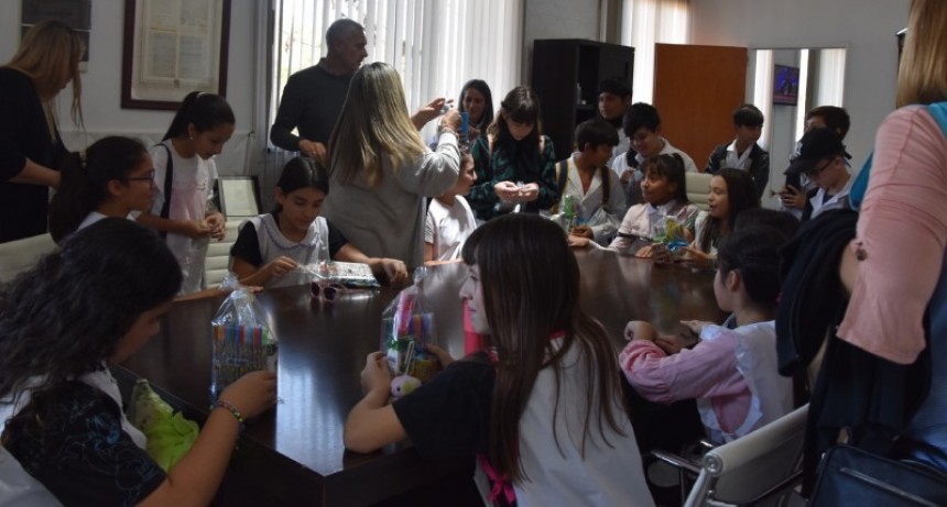 Berisso: Alumnos de la Escuela Primaria N°3 visitaron dependencias municipales 