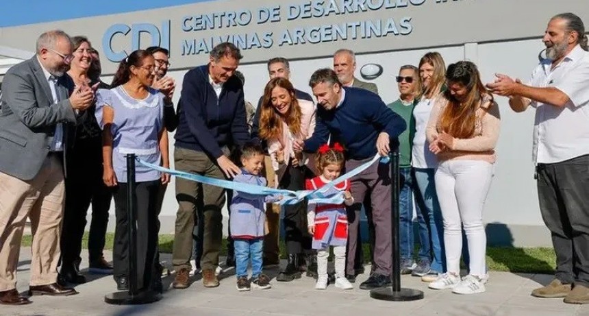 Pilar: Achával inauguró dos Centros de Desarrollo Infantil en el distrito 