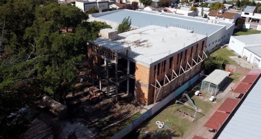 La Provincia avanza con obras hidráulicas y de arquitectura en Gonzales Cháves